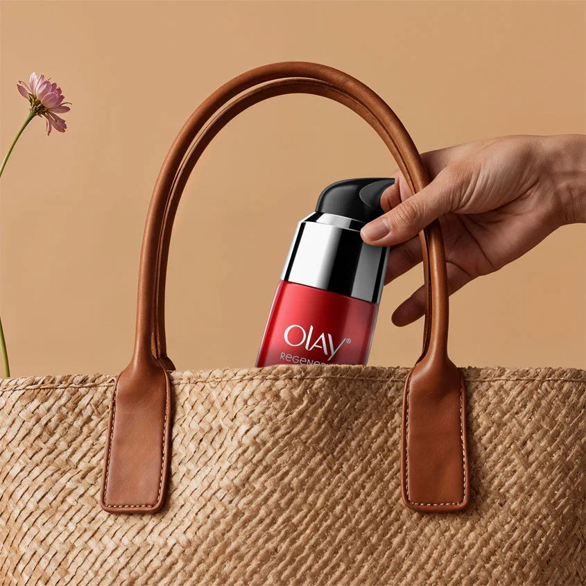 Olay Whip + Regenerist Serum Congratulations Gift Pack